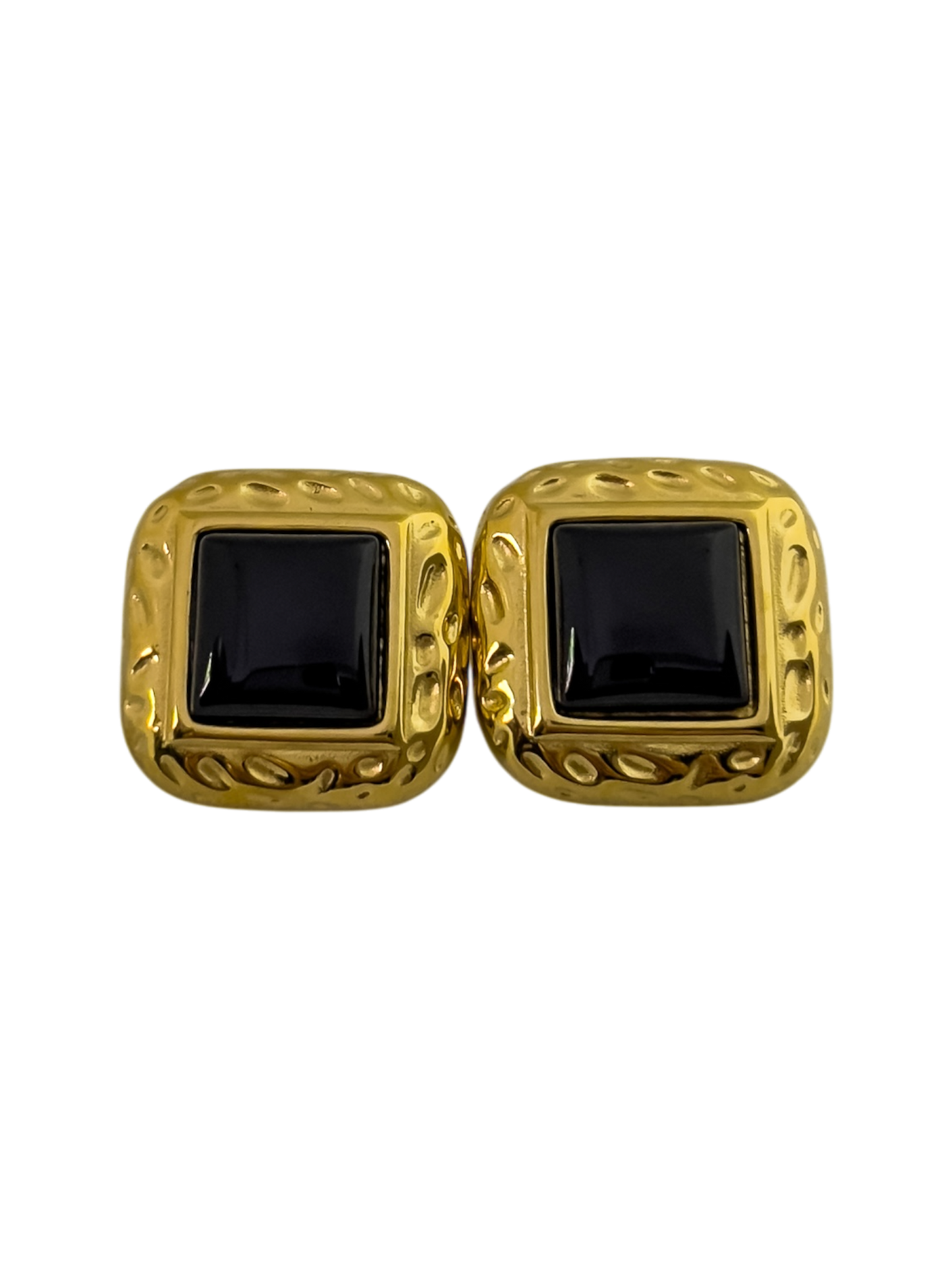 Aretes cuadro negro