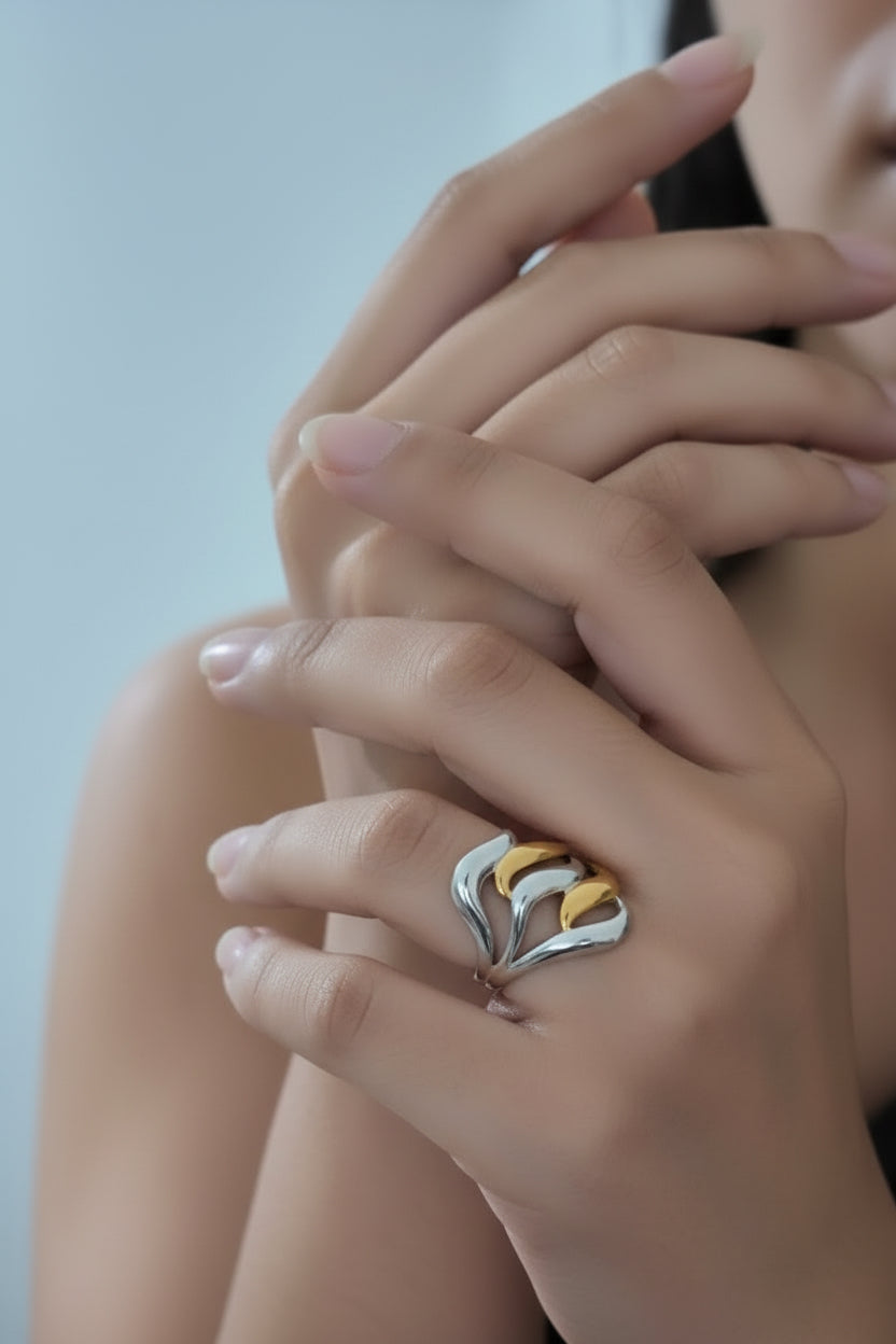 Anillo ondeado bicolor