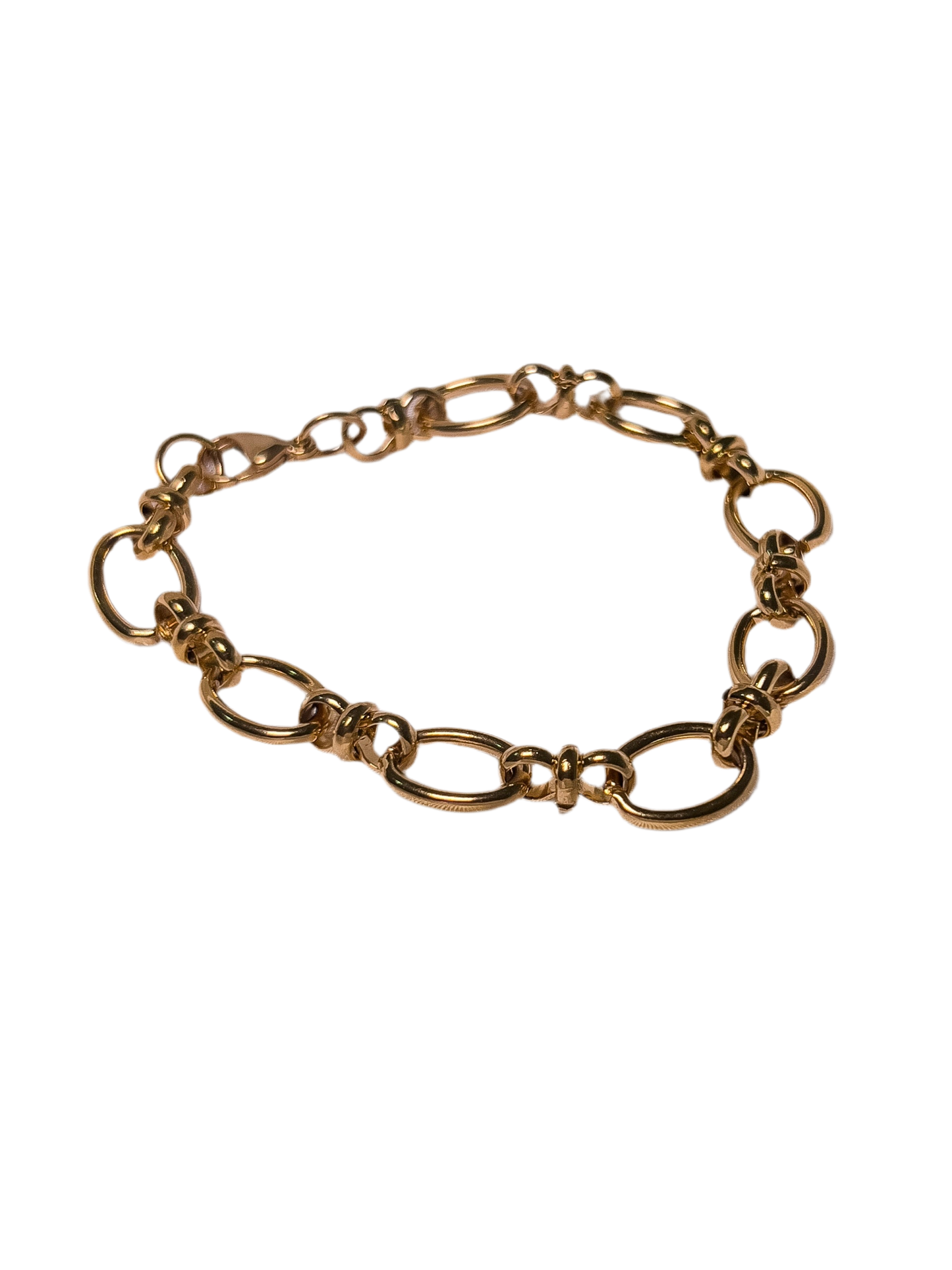 Pulsera enlazada