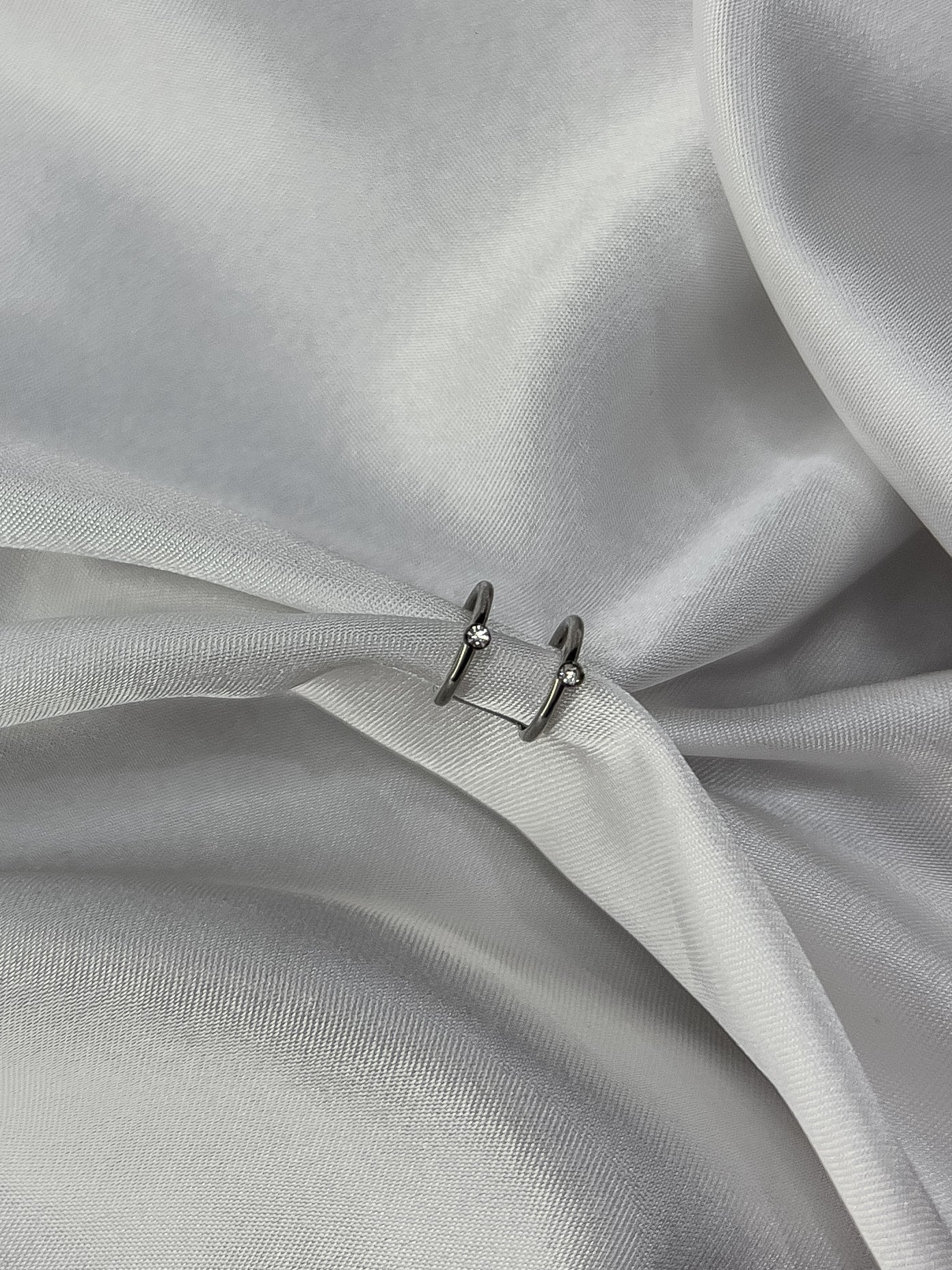 Ear cuff plateado