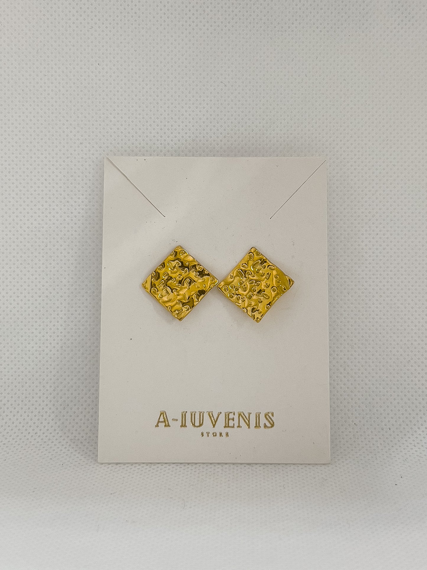 Aretes cuadrados irregulares