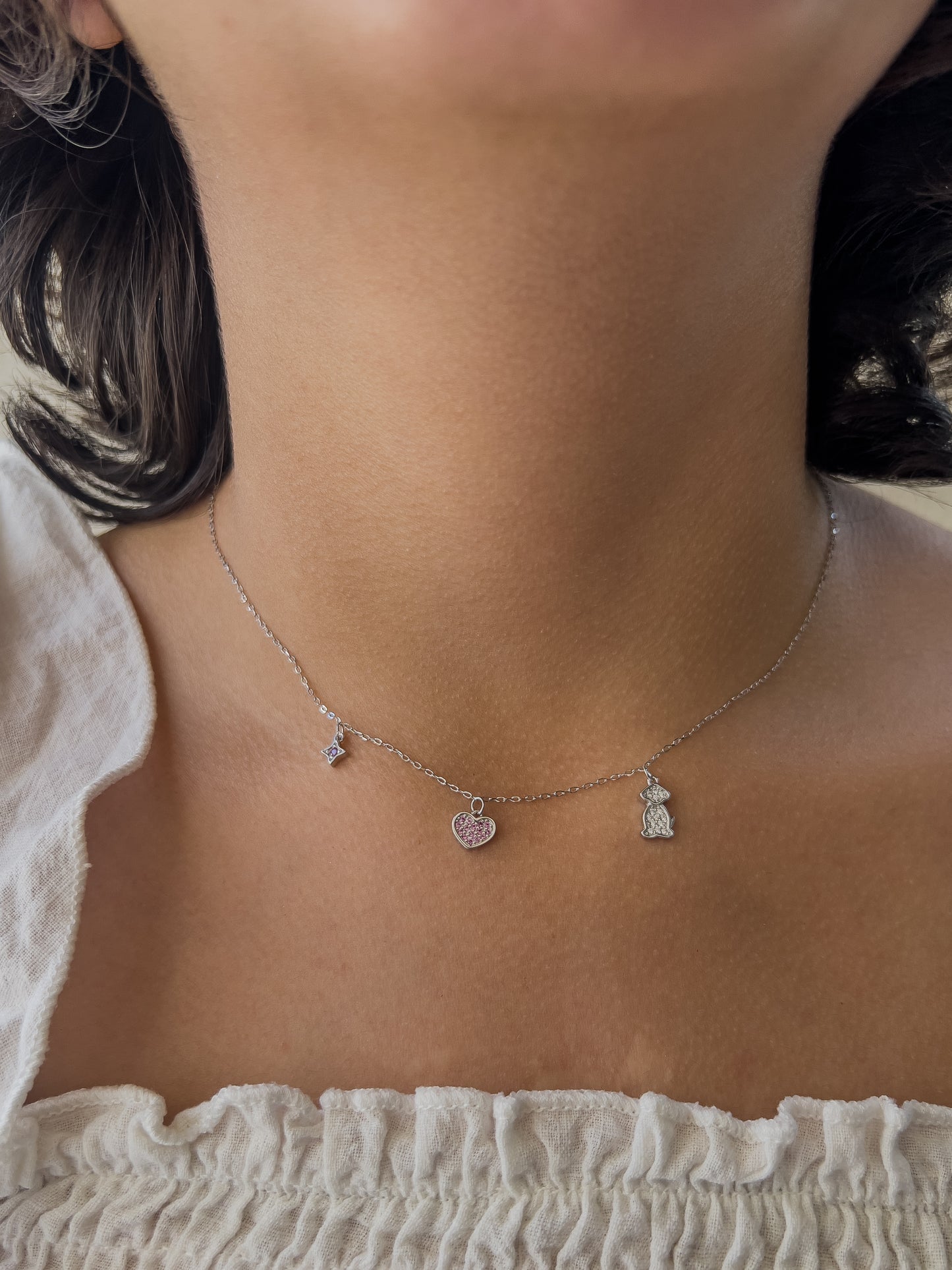 Collar charms con zirconias