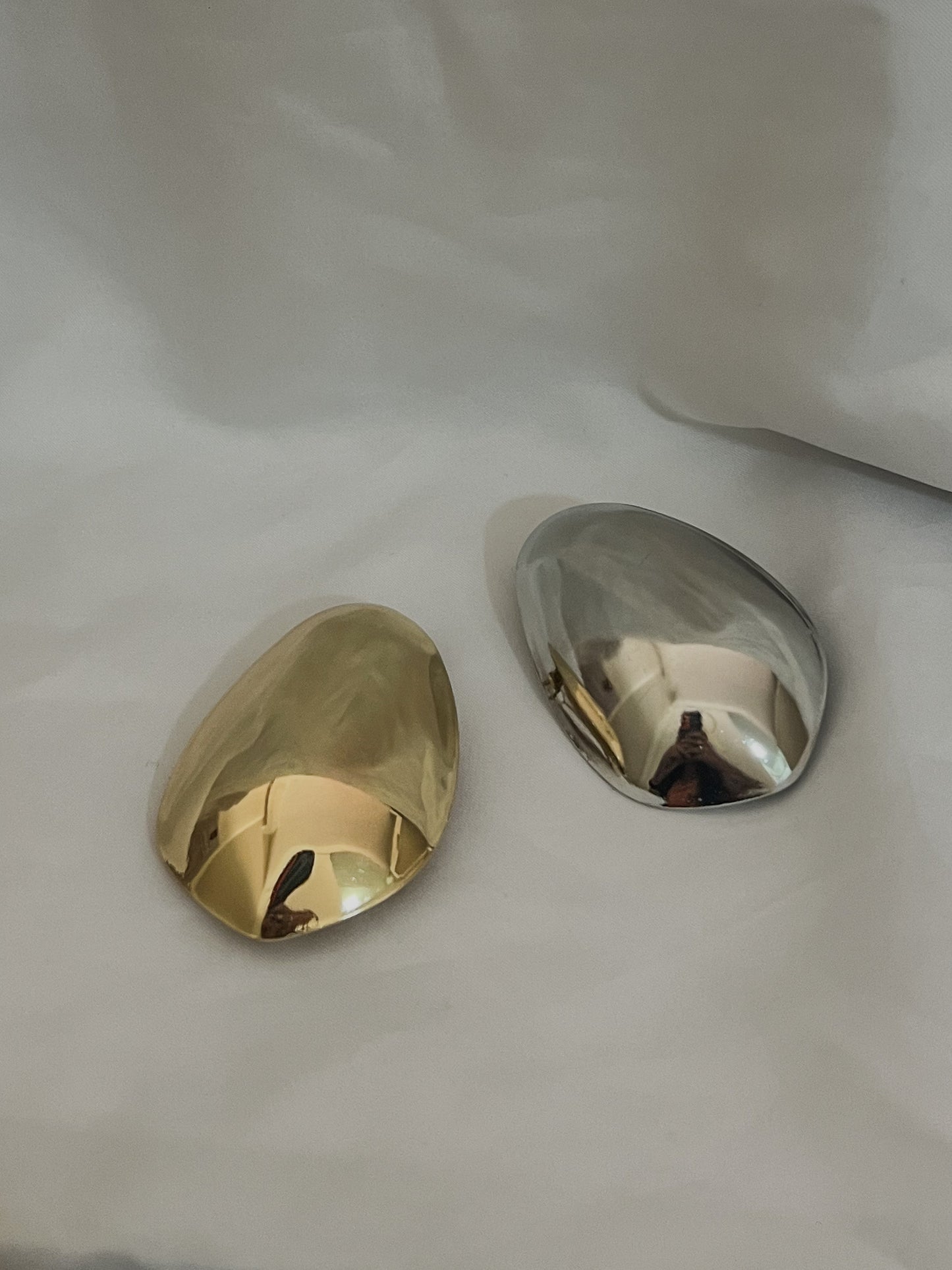 Hair cuff broche
