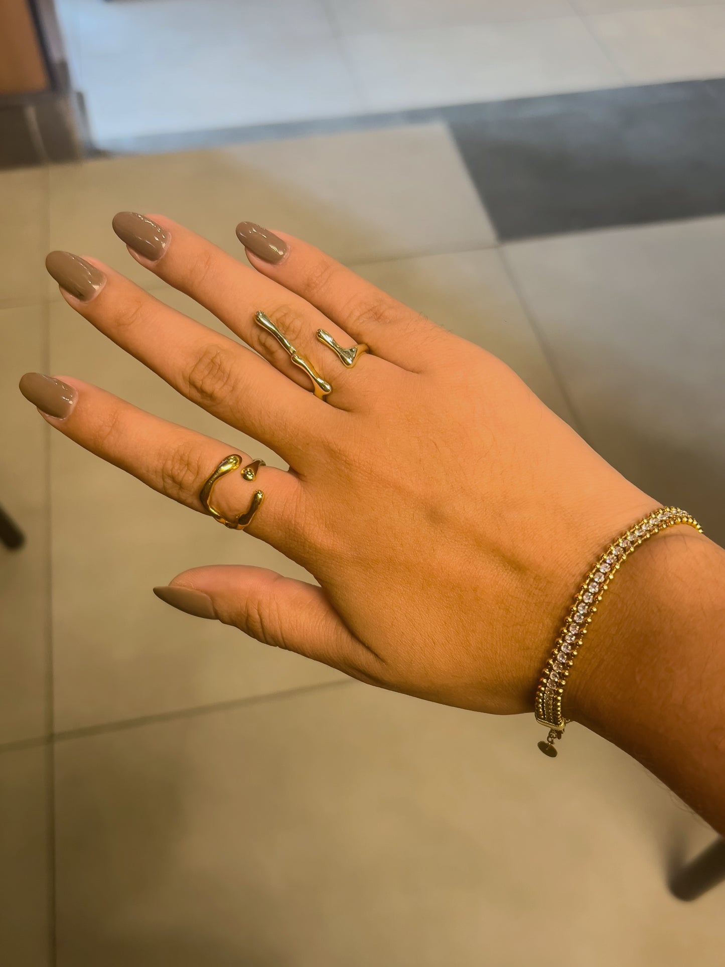 Pulsera triple con zirconias