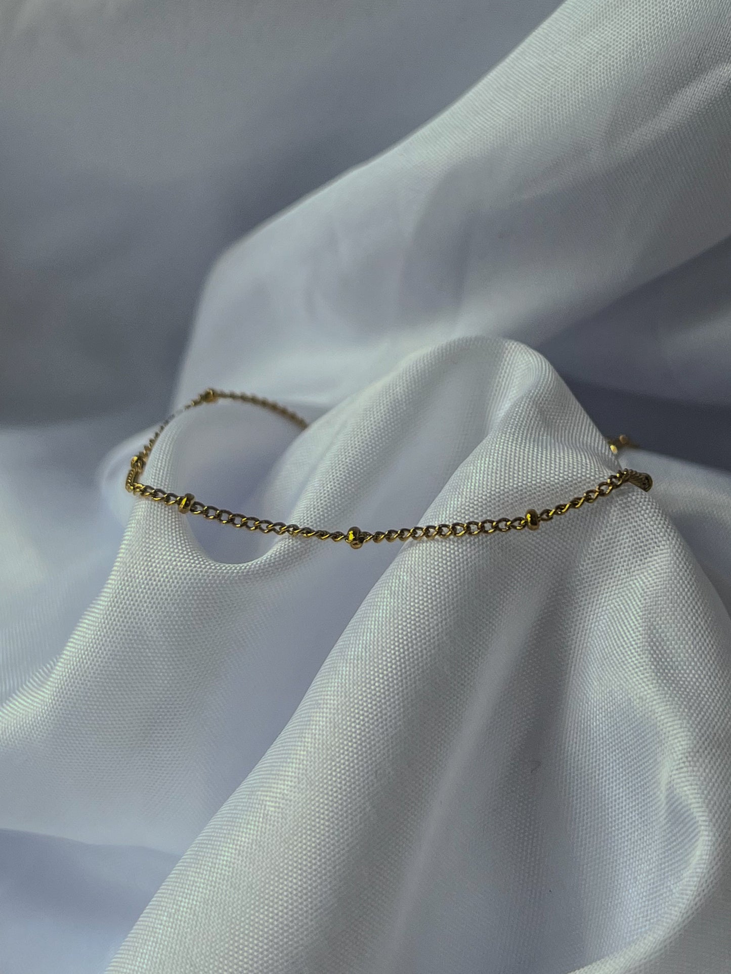 Pulsera delgada