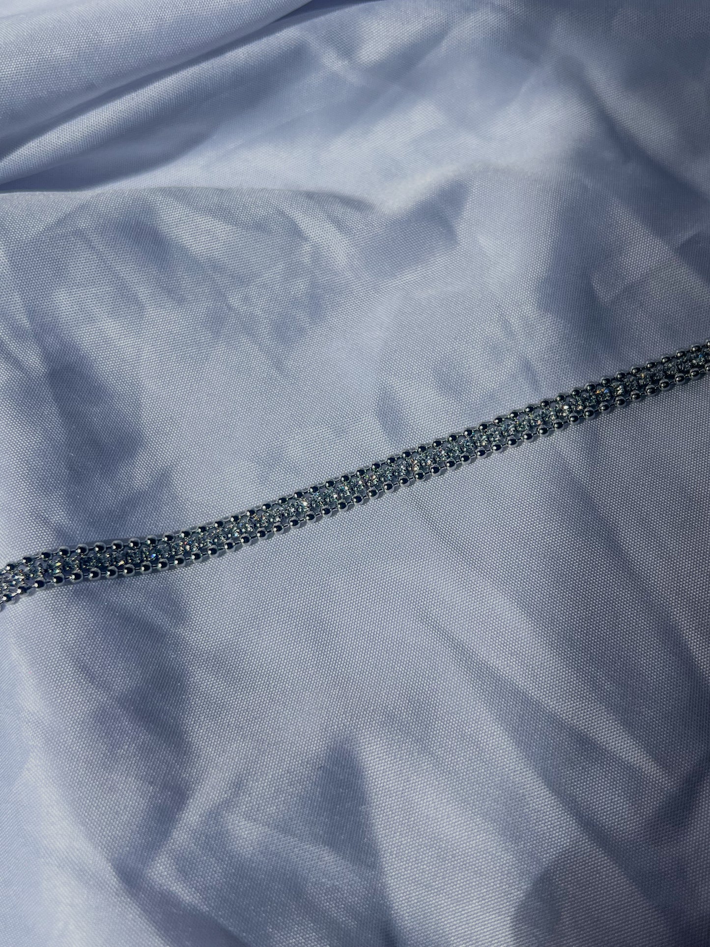 Pulsera triple con zirconias