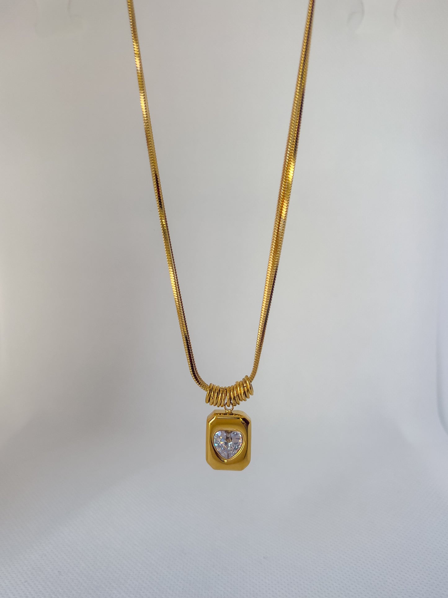 Collar medalla de corazón