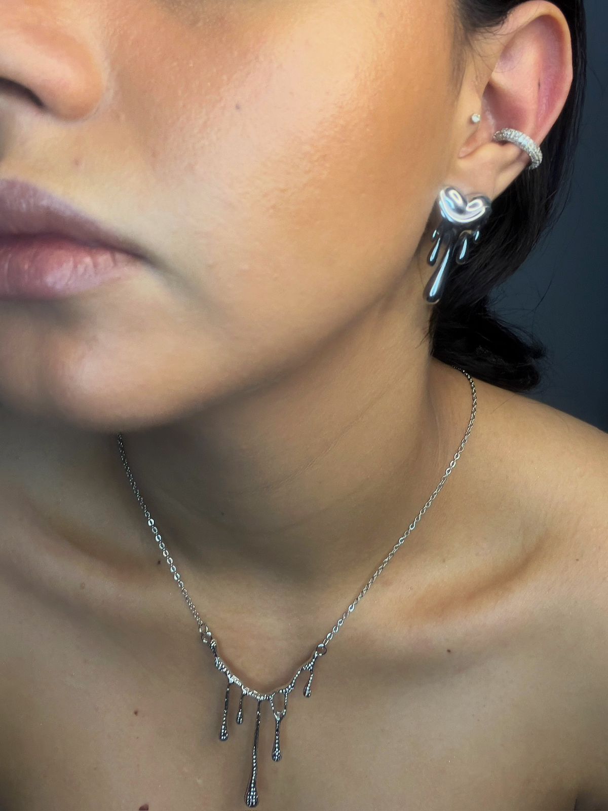 Aretes corazon derretido A-Iuvenis Store