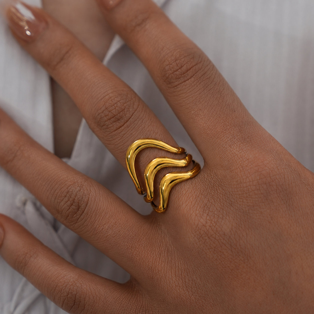 Anillo triple línea ondeada