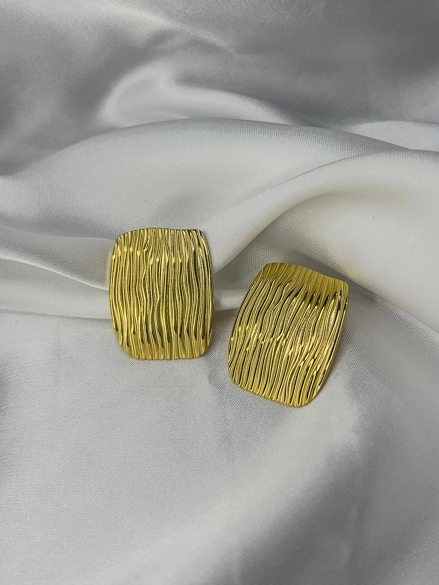 Aretes Laura A-Iuvenis Store