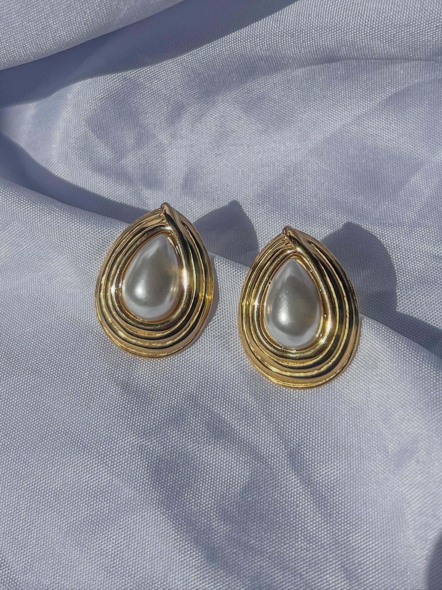 Aretes gota de perla